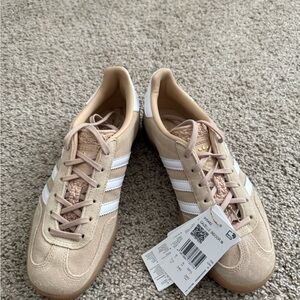 Adidas Women's Tan and White Sneakers